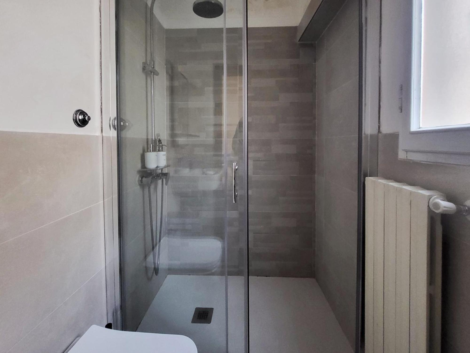 110 Sqm Apartment 6 Sleeps In Santa Croce Firenze Bagian luar foto